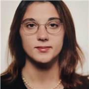 Laurenda in scienze della giurisdizione e diploma liceo